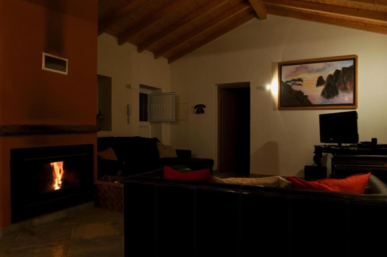Cal Velho - Holiday Lodge Сан-Луиш Экстерьер фото